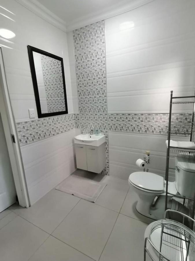 Mi Vida Guesthouse Клерксдорп Экстерьер фото